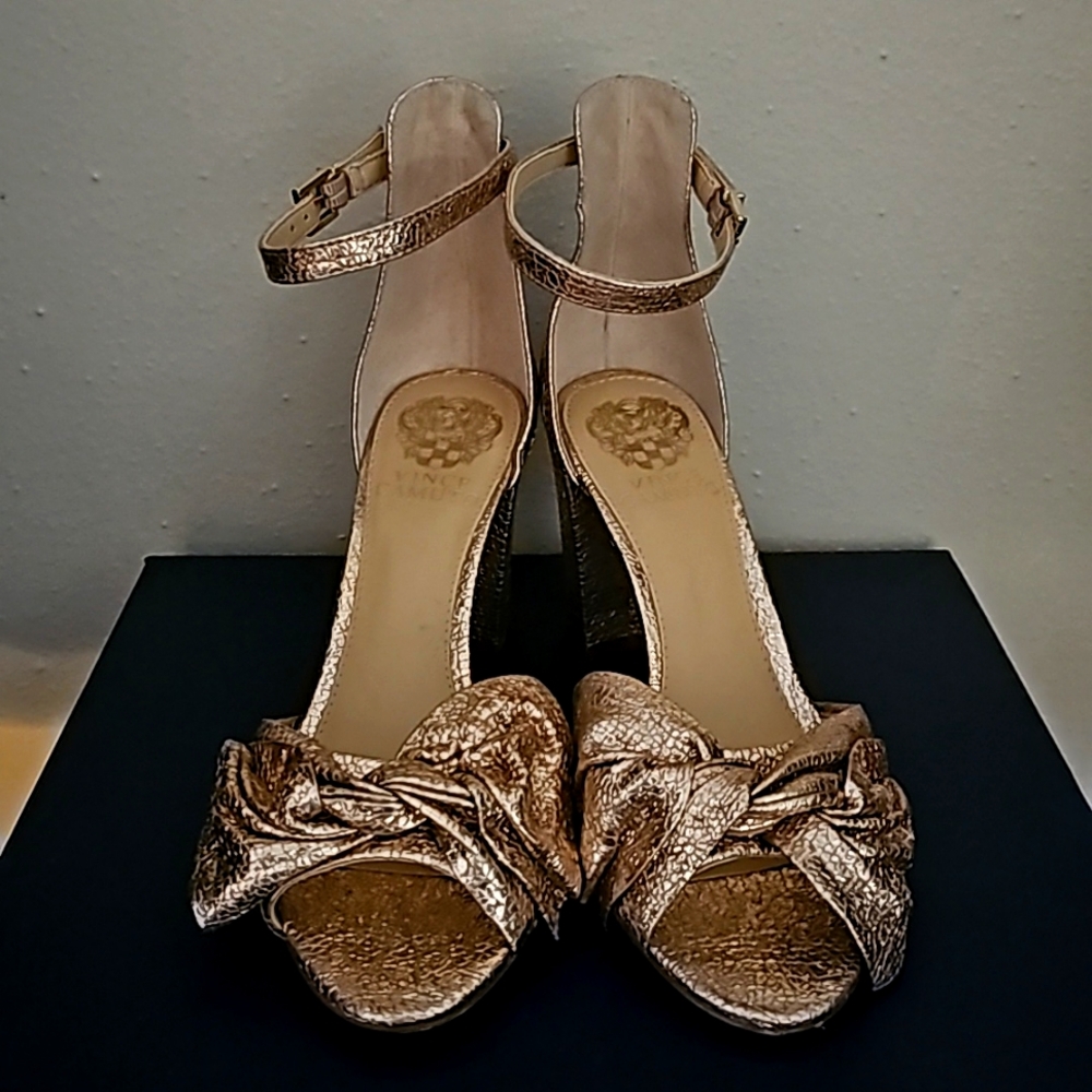 Vince Camuto Metallic Rose Gold Holiday Dress Sandal 7m